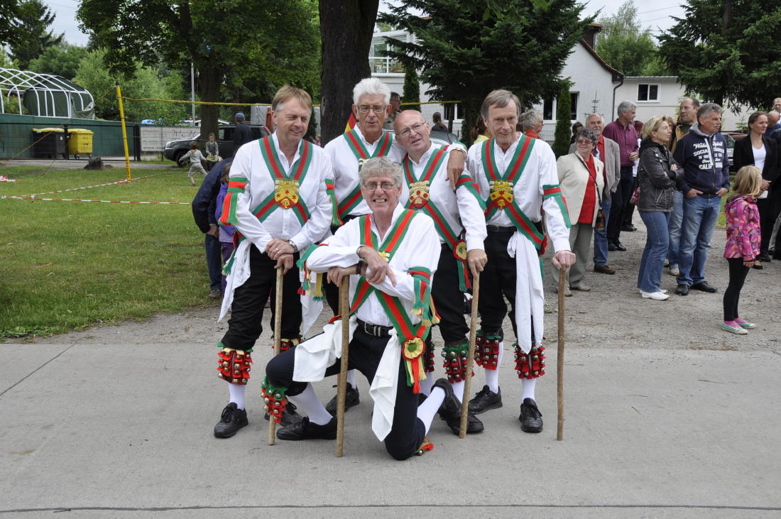 Morris Dancer in Vogelsdorf